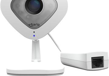 Камера Arlo Q Plus предназначена для охранных систем небольших предприятий