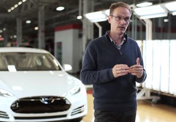 В Apple перешел бывший вице-президент Tesla