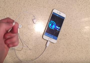 Наушники Apple EarPods с разъемом Lightning засветились в новом видеролике
