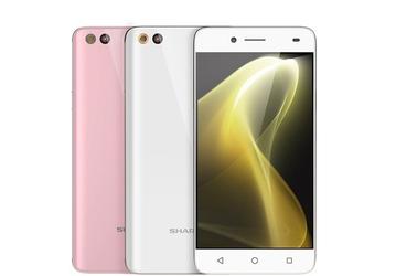 Смартфон Sharp M1 похож на Xiaomi Mi5 