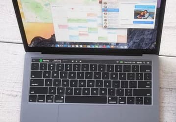Ноутбуки Apple MacBook Pro станут тоньше, получат GPU AMD и новые цветовые варианты