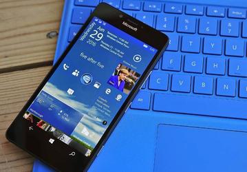 Смартфоны с Windows 10 Mobile начали получать обновление Anniversary Update
