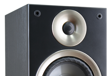 Двухполосная акустическая система Taga Harmony Azure B-40 v.2 получила титановый ВЧ-излучатель