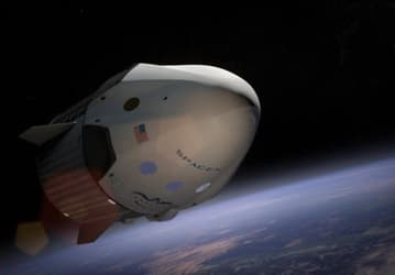 SpaceX планирует отправить людей в космос не в 2017, а в 2018 году