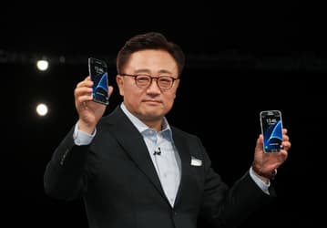 Samsung завершила расследование проблемы с Galaxy Note7 и передала данные независимым лабораториям, но результаты пока неизвестны