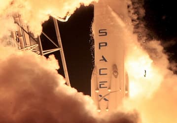 SpaceX переносит первый после осеннего взрыва запуск ракеты Falcon 9 на начало следующего года