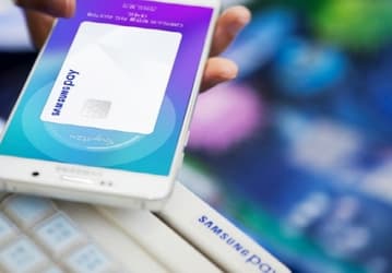 Платёжный сервис Samsung Pay придёт на большее число смартфонов компании в 2017 году