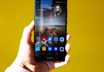 Смартфон Huawei Mate 9 стал доступен в цвете Obsidian Black