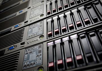 Эксперты IDC подвели итоги третьего квартала 2016 года на рынке хранилищ данных