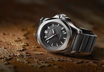 Аксессуар Acer Cybertool превратит швейцарские часы Victorinox I.N.O.X. в умные, попутно испортив их внешний вид