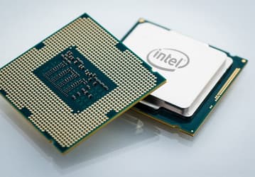 Первый 10-нанометровый процессор Intel увидит свет во второй половине следующего года