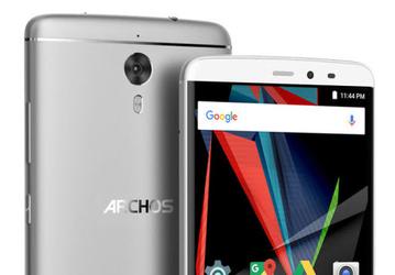 Смартфон Archos Diamond 2 Note получил SoC Helio X10 и шестидюймовый дисплей при цене 33 999 рублей (фото с выставки MWC 2016)