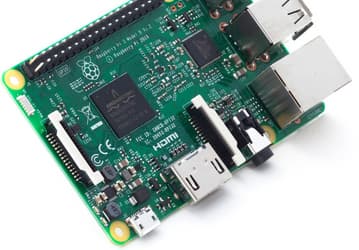 Начались продажи микрокомпьютеров Raspberry Pi 3