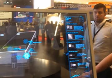 Компания Lang AG показала 55-дюймовый полупрозрачный сенсорный дисплей OLED