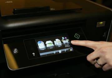 Lexmark сокращает 4% сотрудников, продолжая искать покупателя