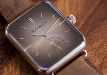H. Moser & Cie Swiss Alp Watch — механические часы, копирующие дизайн Apple Watch, со стоимостью выше, чем у оригинала