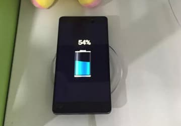 Смартфон Elephone P9000 поддерживает технологию беспроводной зарядки