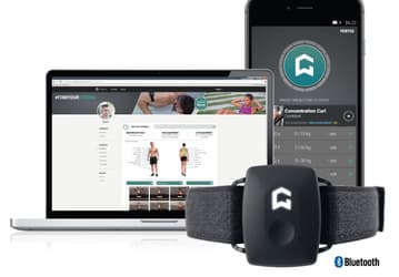 По словам производителя, устройство Gymwatch Sensor превращает часы Apple Watch в персонального тренера 