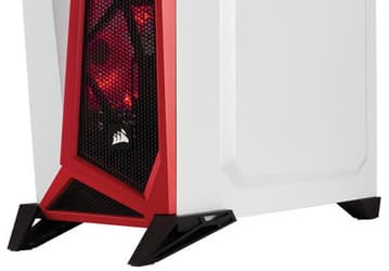Компьютерный корпус Corsair Spec-Alpha Carbide имеет необычное внешнее оформление