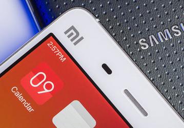 Samsung может стать поставщиком дисплеев и модулей памяти для новых смартфонов Xiaomi