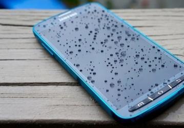Samsung нашла причину того, что некоторые смартфоны Galaxy S7 Active не выдерживают испытания водой, и уже устранила её