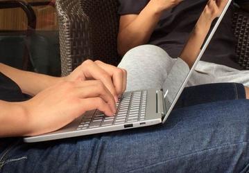 Опубликованы реальные фотографии ноутбука Xiaomi Mi Notebook