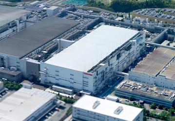 Toshiba и Western Digital открыли полупроводниковую фабрику New Fab 2 в Йоккаити