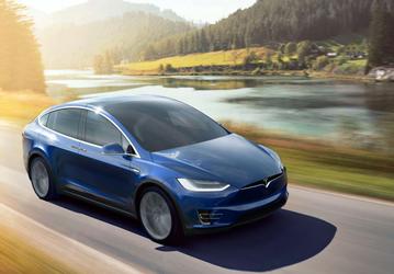 Пострадавший считает функцию Tesla Autopilot причиной очередной аварии