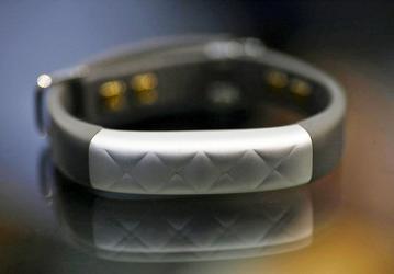 Jawbone опровергает слухи о своём уходе с рынка носимой электроники