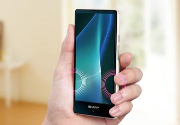 Смартфон Sharp Aquos mini SH-03H: защита от воды, SoC Snapdragon 808 и экран Full HD диагональю 4,7 дюйма