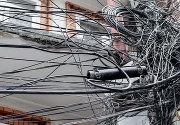 По оценке Wireless Broadband Alliance, более половины городского населения не имеет широкополосного подключения