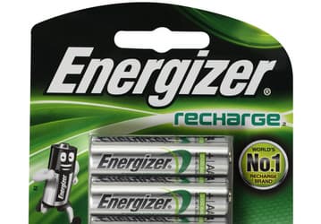 Energizer использует вторсырье в аккумуляторах типоразмера AA и AAA 