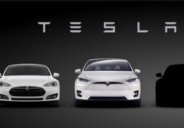 В преддверии анонса электромобиля Tesla Model 3 в Сети появилось рекламное изображение, а также, возможно, фото машины