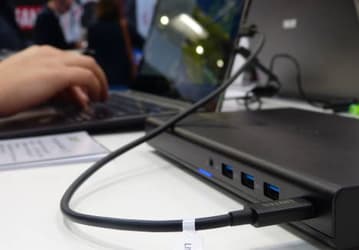 Acer показала док-станцию с видеокартой GeForce GTX 960M для ноутбука Aspire Switch 12 S