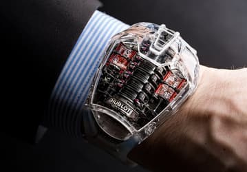 Часовщики Hublot и Michael Kors также выходят на рынок умных часов