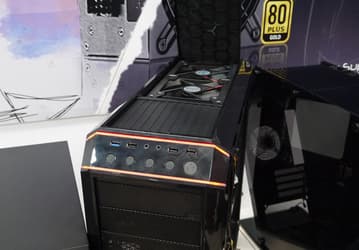 На CeBIT 2016 показан корпус для игровых ПК Chieftec SP01