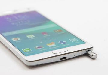 Смартфон Samsung Galaxy Note 6 может увидеть свет уже в июле и сразу с ОС Android N