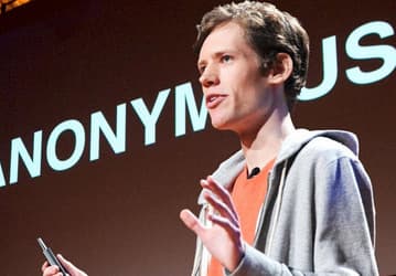 Создатель 4chan теперь работает на Google