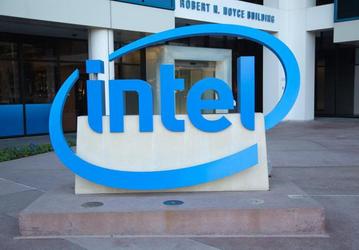 Intel вернётся к соблюдению закона Мура с переходом на 7-нанометровый техпроцесс