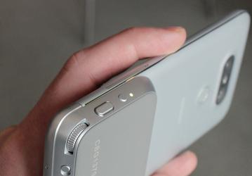 Модуль LG Cam Plus для смартфона LG G5 можно купить по цене гораздо ниже рекомендованной