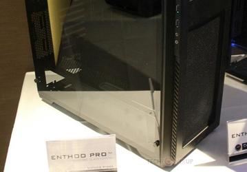Боковые стенки корпусов Phanteks Enthoo Evolv ATX Tempered Glass Edition и Enthoo Pro M Tempered Glass Edition изготовлены из тонированного закаленного стекла