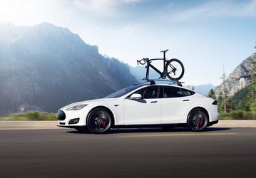 Tesla продолжает быть убыточной, но наращивает производство и продажи