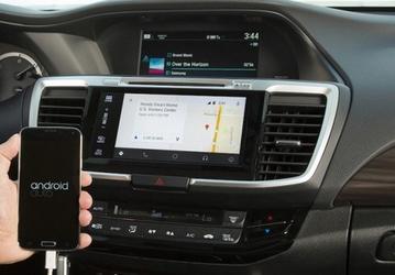 Платформа Android Auto получит поддержку беспроводного соединения и станет доступна даже владельцам «Жигулей»