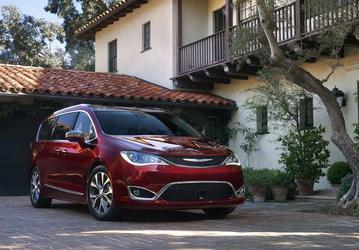 Google будет использовать автомобили Chrysler Pacifica нового поколения для создания беспилотных машин