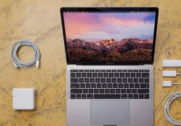 Apple прислушалась к критике в адрес новых ноутбуков MacBook Pro, снизив цены на адаптеры с разъемами USB-C