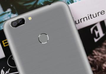 Oukitel U20 Plus: первый смартфон компании со сдвоенной камерой