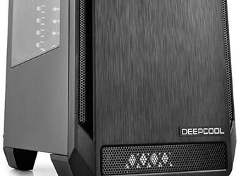 Внутреннее пространство компьютерного корпуса Deepcool D-Shield разделено на два отсека