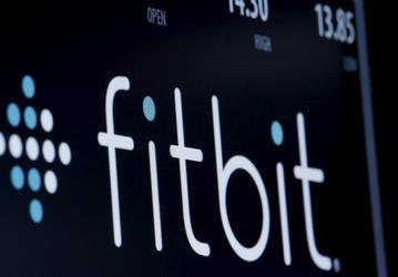 Fitbit опровергает информацию о продаже компании