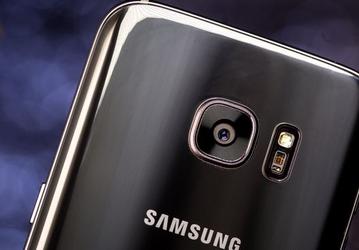 Смартфон Samsung Galaxy S8 может получить отдельную кнопку для системы искусственного интеллекта 
