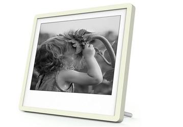 Gigazone, Gigabyte и E Ink представили беспроводную цифровую фоторамку с автономным питанием